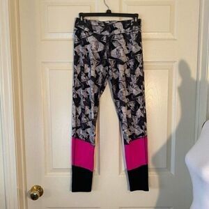 Champion women's multicolor patterned athletic spandex high rise leggings sz XL